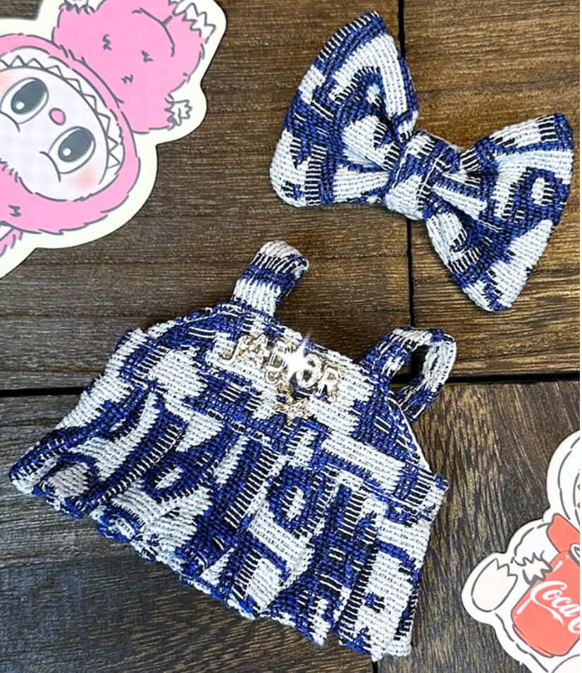 Labubu Home dress Dior ( Doll )