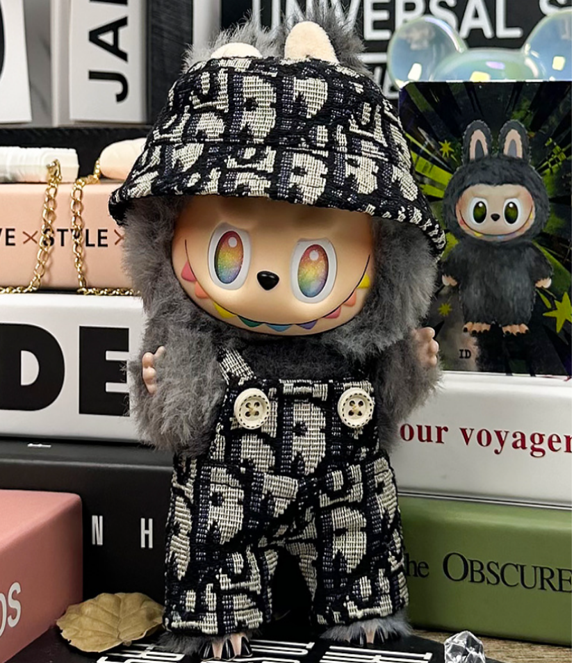 Labubu Fisherman Dior outfit