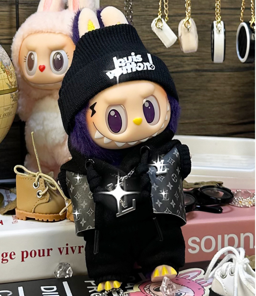 Labubu Big Louis V outfit
